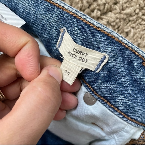 Madewell Curvy Kick Out Crop Jeans in medium blue wash size 28 - Picture 14 of 16